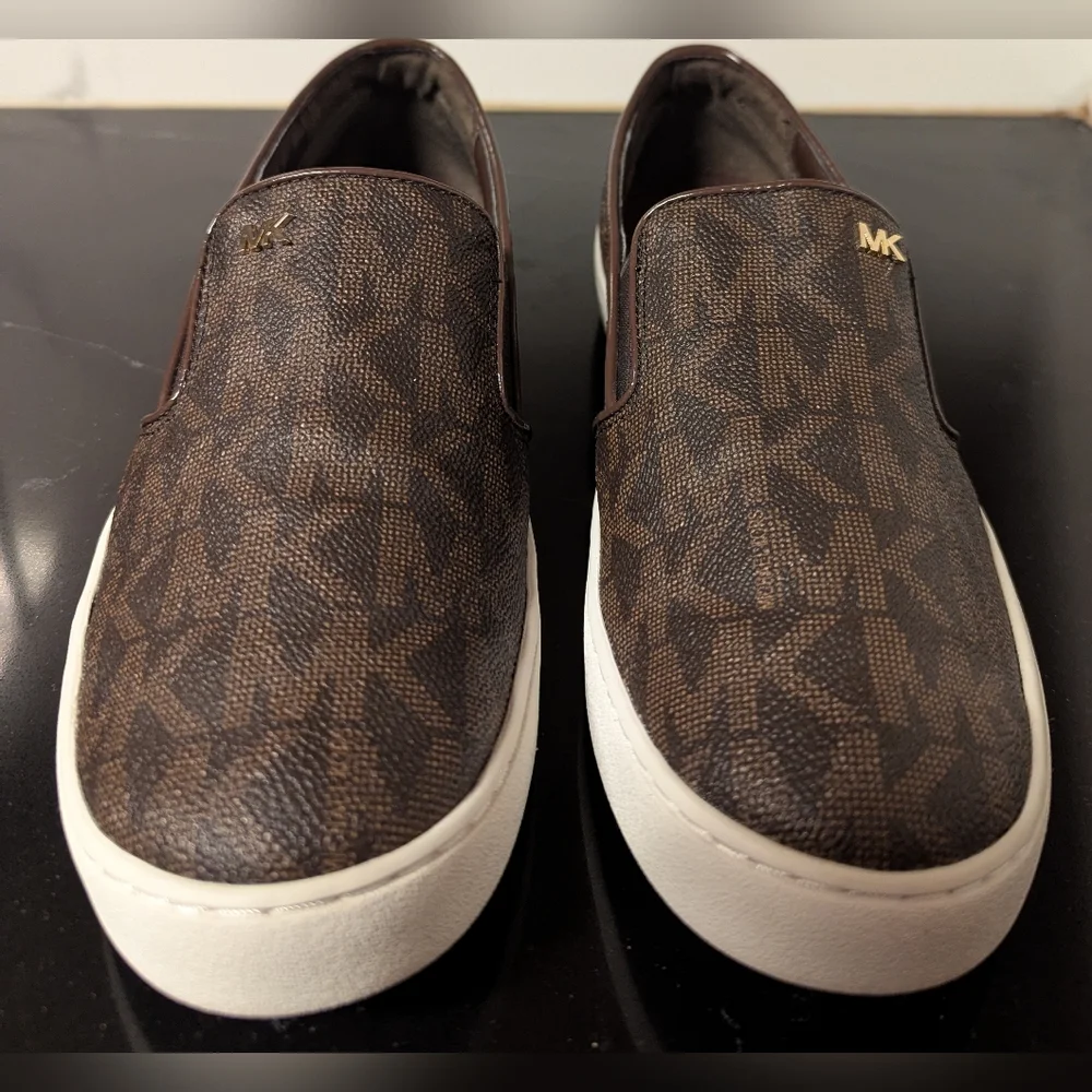 Michael Kors Keaton Logo Slip-On Sneakers Size 8.5 MSRP $99 - Picture 3 of 10